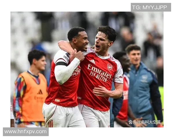 意甲激战：里昂逆转阿森纳绝杀时刻点燃全场激情